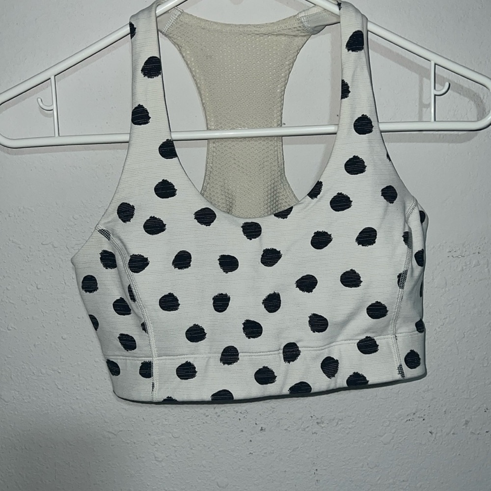 Outdoor voices sports top
